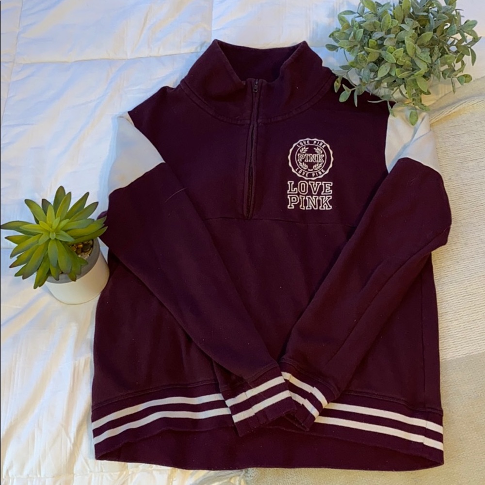 PINK sweatshirt!!